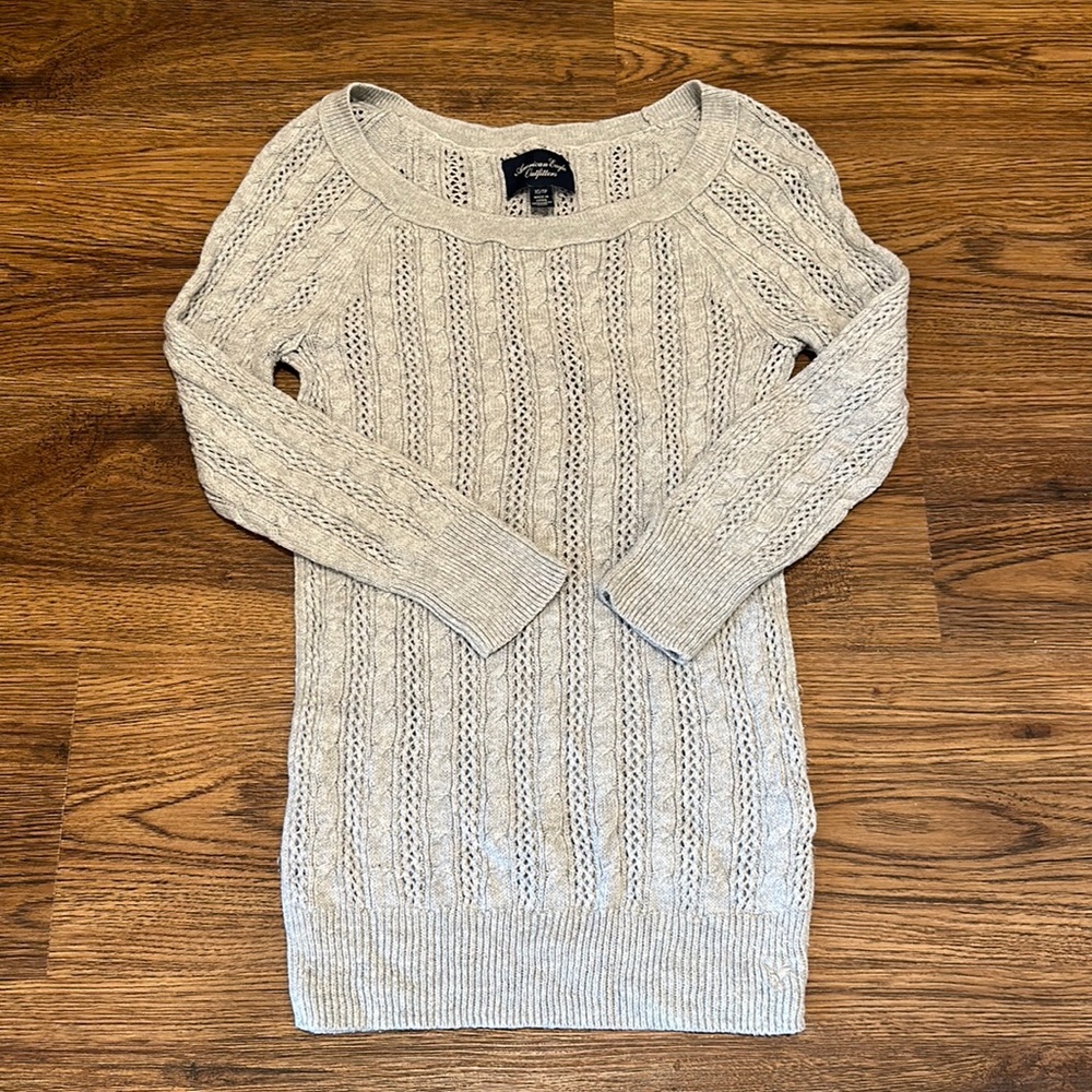 American Eagle grey sweater size XS
